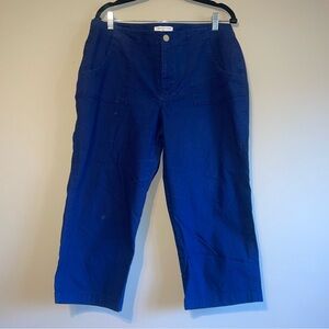 Blue capris with pockets